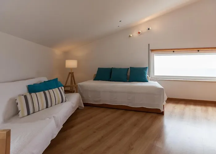 Flh Triplex With Sea View Ericeira